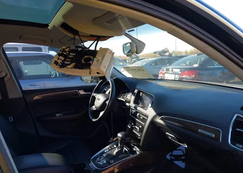 2013 Audi Q5 2.0T Premium z USA, uszkodzony, nr VIN WA1LFAFP6DA014484